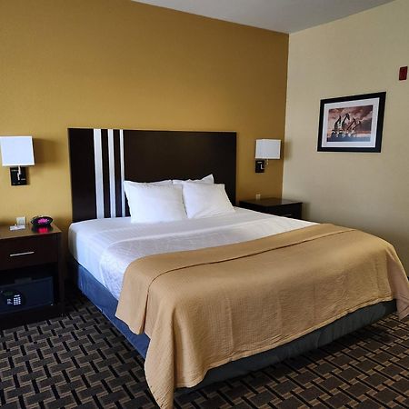 Days Inn & Suites By Wyndham Sam Houston Tollway Jersey Village Kültér fotó