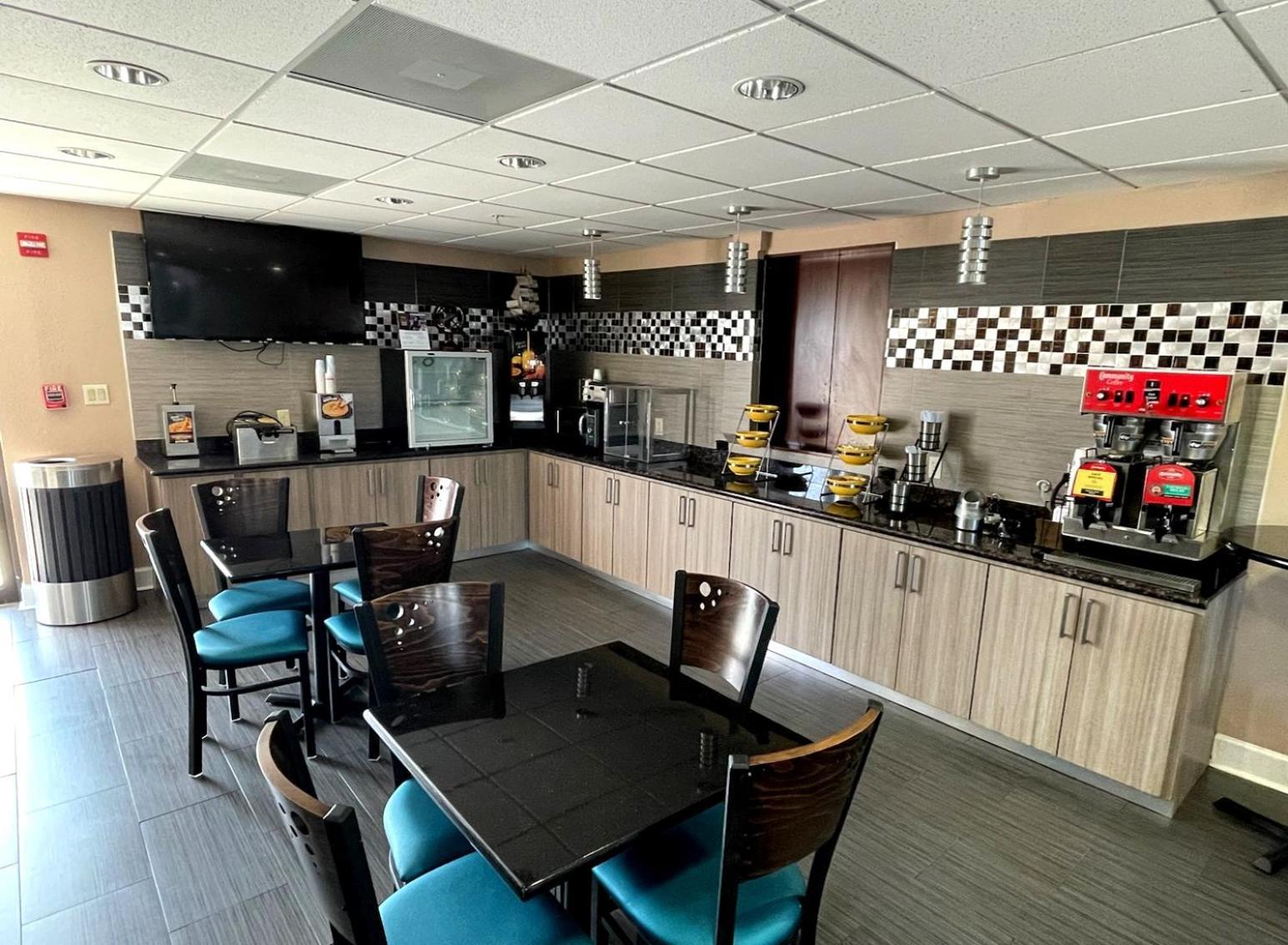 Days Inn & Suites By Wyndham Sam Houston Tollway Jersey Village Kültér fotó