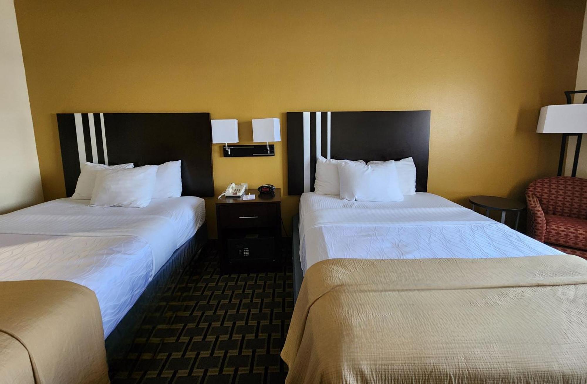 Days Inn & Suites By Wyndham Sam Houston Tollway Jersey Village Kültér fotó