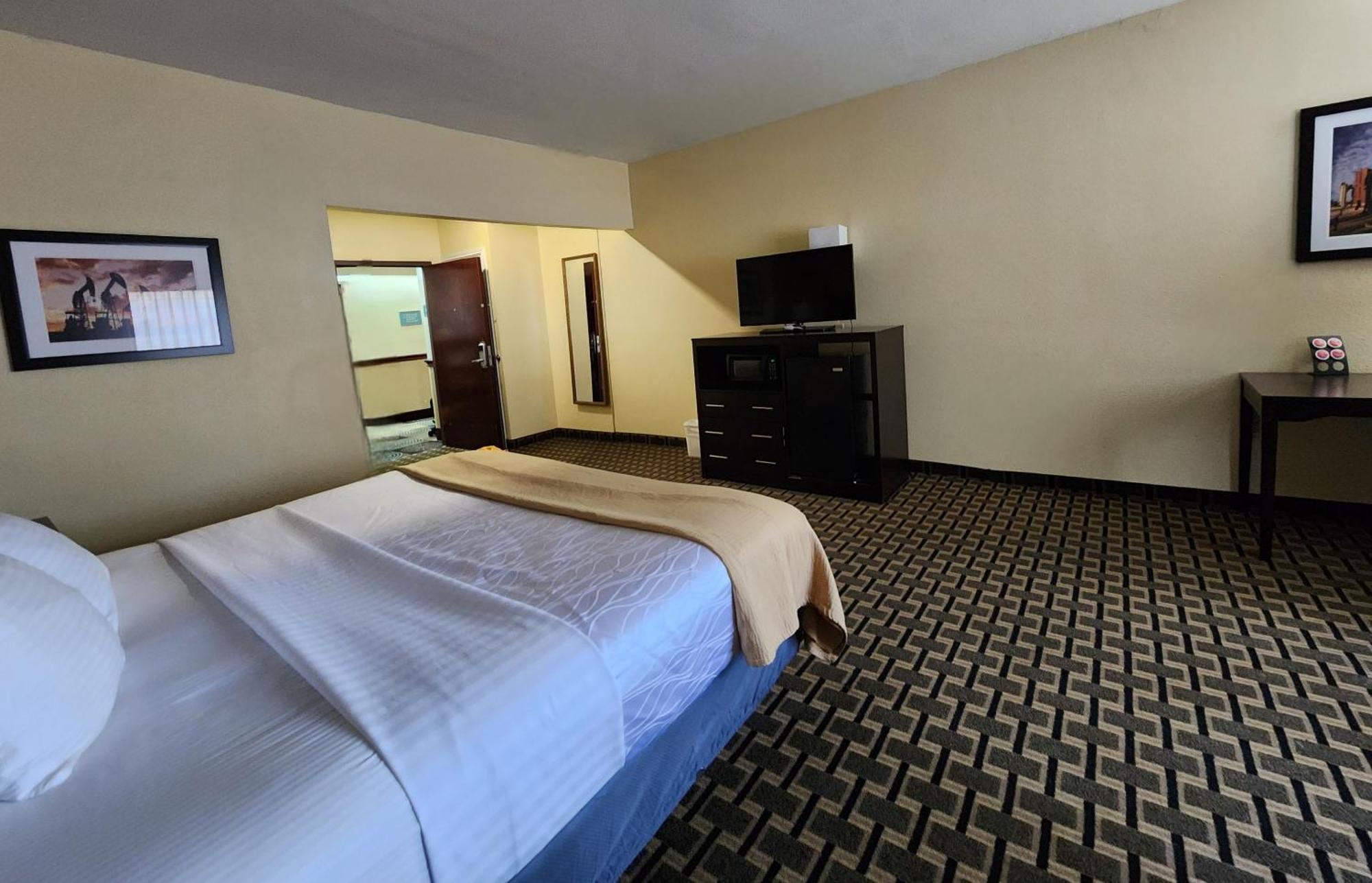 Days Inn & Suites By Wyndham Sam Houston Tollway Jersey Village Kültér fotó