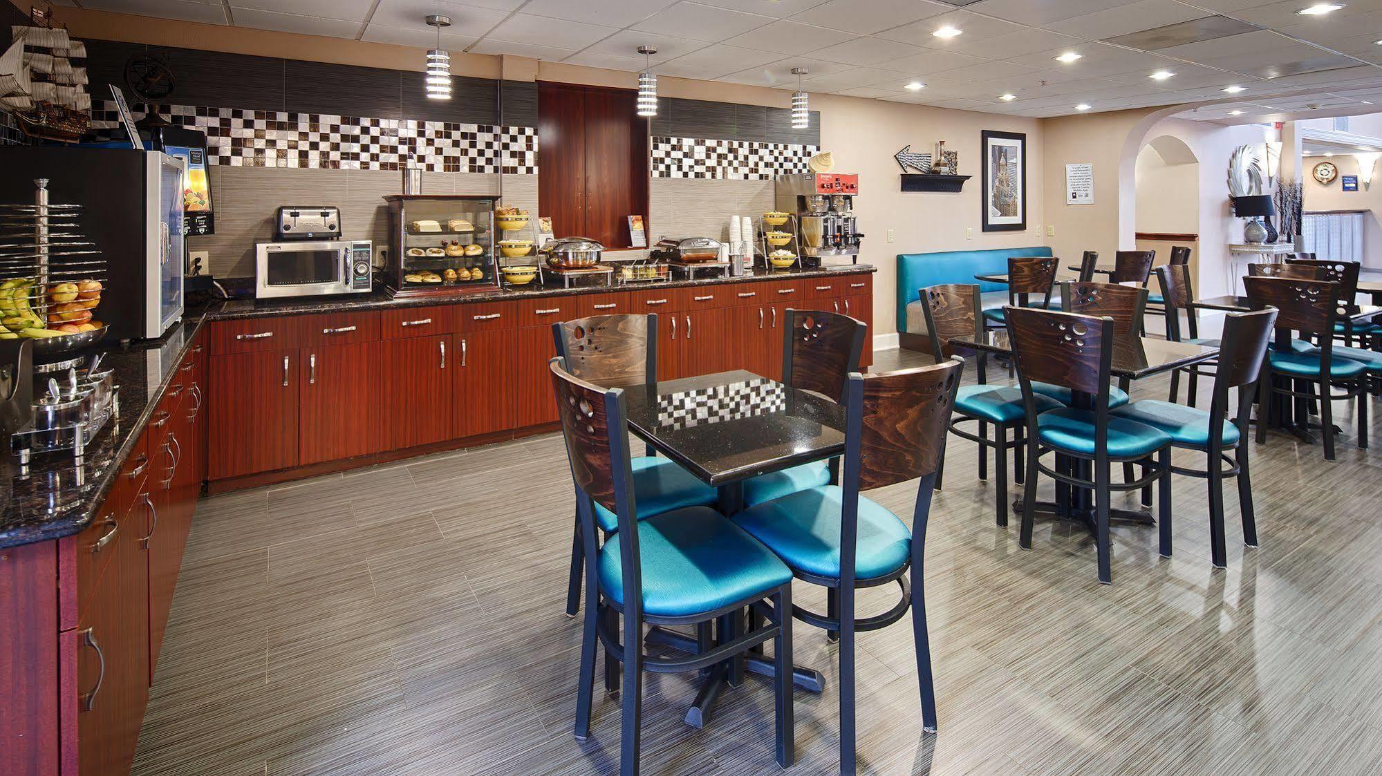 Days Inn & Suites By Wyndham Sam Houston Tollway Jersey Village Kültér fotó